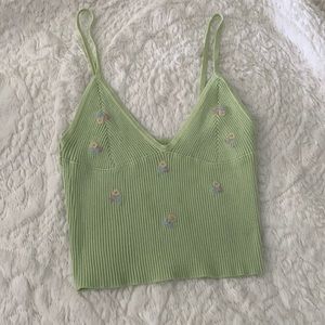 Green Sweater Crop Forever 21 tank Size M